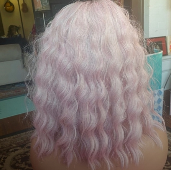 Cute realistic Blush pink lace front wig - Picture 8 of 12